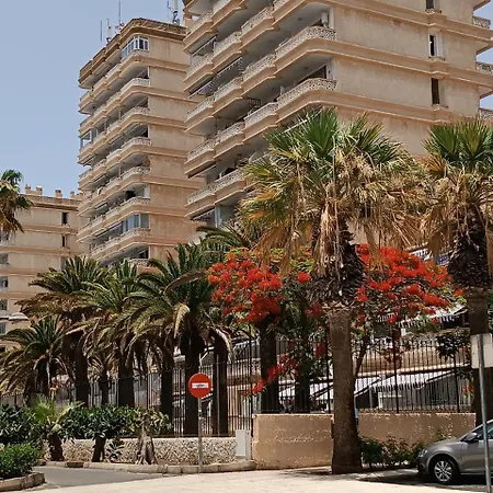 아파트 Tenerifeshouthbeach