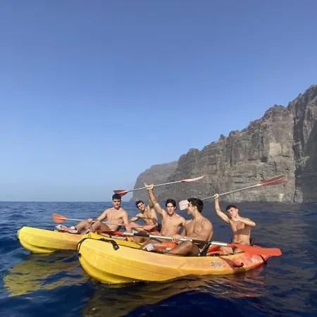 Апартаменти Tenerifeshouthbeach